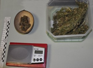 Augusta: arrestato un uomo per possesso in casa di 81gr di marijuana
