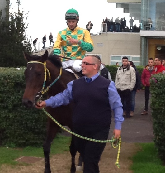 Siracusa: un velocissimo Futuro Anteriore incanta l’Ippodromo del Mediterraneo