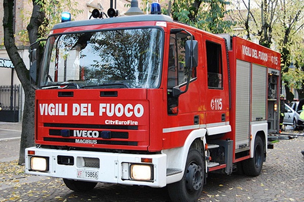 Il Comando dei Vigili del Fuoco di Siracusa incontra gli studenti