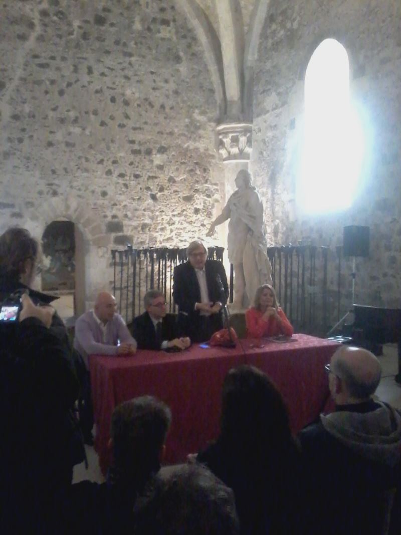 Catania: inaugurata da Sgarbi la collettiva “Artisti di Sicilia”