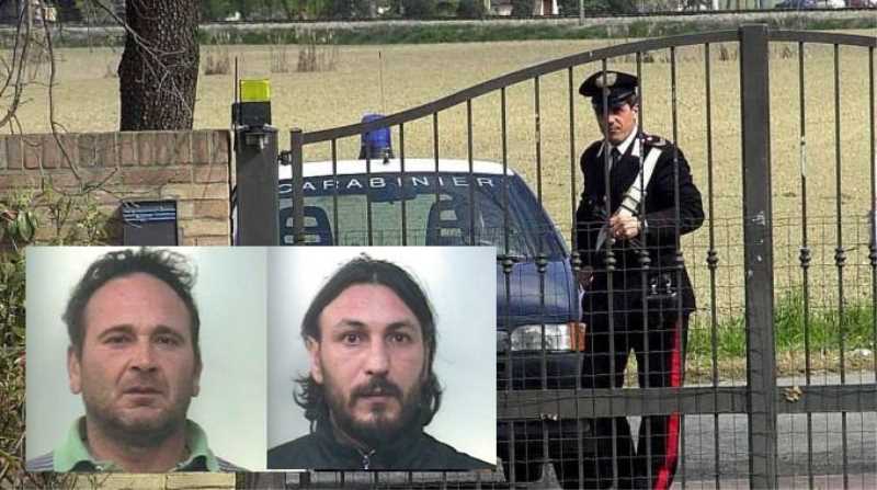 Noto: arrestati due uomini durante il furto di piastrelle antiche e mattonelle