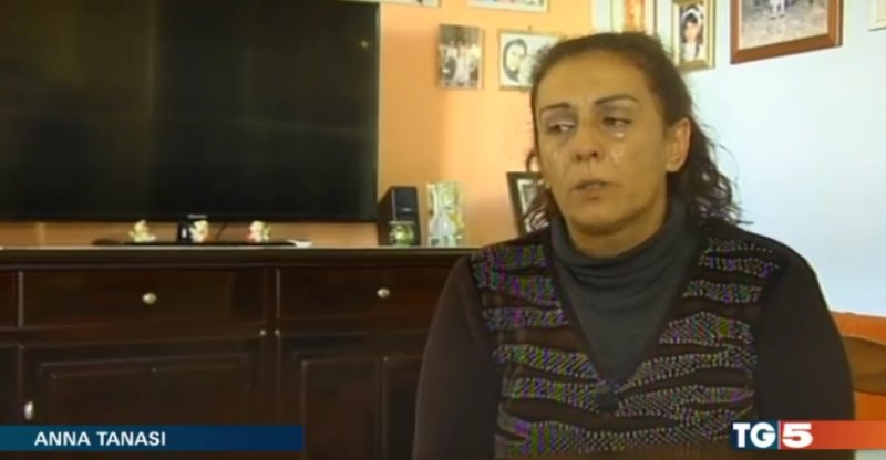 Noto: un incendio distrugge lavoro e prospettive di vita, la storia di Anna Tanasi al Tg5