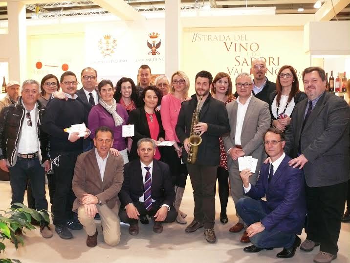 Sicilia, Vinitaly: il Val di Noto diventa nutraceutica, il sassofonista Cafisio “stappa” il progetto “Genio,gusto,gioia”