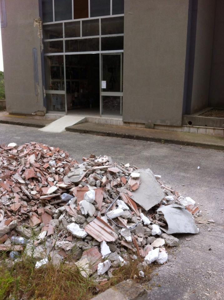 Siracusa, amianto dentro il cimitero. La segnalazione del comitato “Gli Angeli”