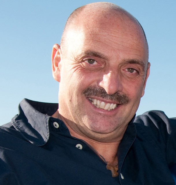 Paolo Brosio a Siracusa per promuovere il progetto “Mattone del Cuore”