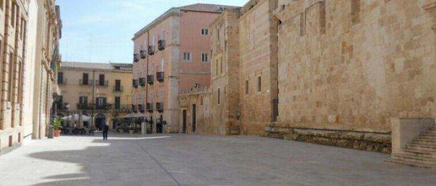 Piazza minerva siracusa times