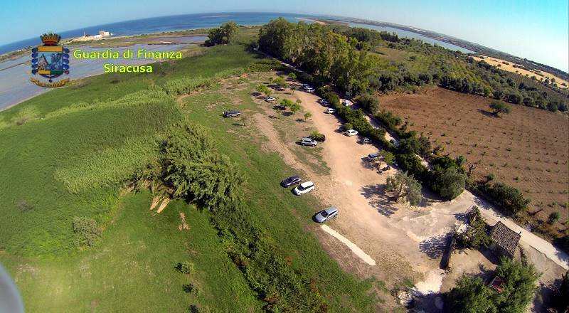 Noto: sequestrata dalla guardia di finanza un’area di parcheggio abusiva