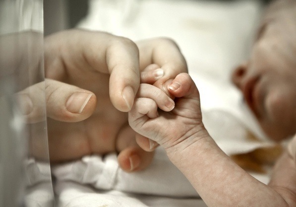 Sicilia, Agrigento: nove bambini sedati per sbaglio dall’infermiera, paura per i genitori