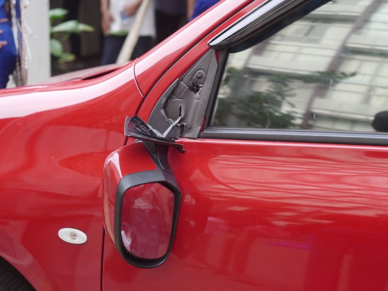 Smascherati a Genova due giovani furfanti siracusani. Tentano la “truffa del falso incidente” ma un vispo 72enne non cade nella trappola