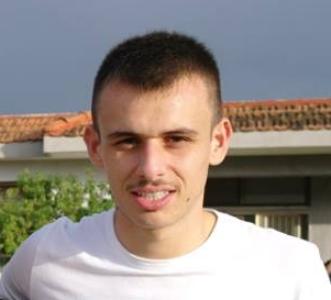 Francesco Bertolo è un giocatore del Noto calcio