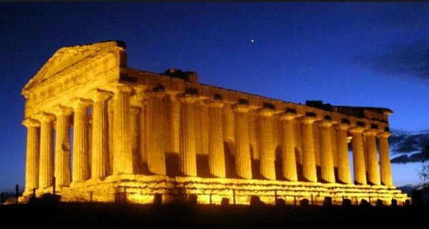 Sicilia, Valle dei Templi: cornice esclusiva di Google Camp 2015, Bill Gates arriva in elicottero