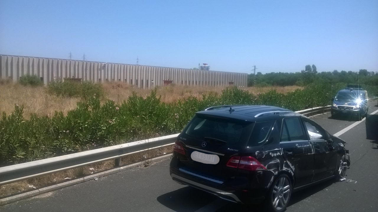 Melilli, incidente sulla ex Statale 114. Coinvolte due autovetture. In corso i rilievi