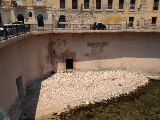 Siracusa, Vinciullo: “sversamenti fognari davanti al Convento di San Domenico”