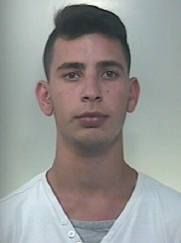 Palazzolo Acreide: arrestano un giovane trovato in possesso di una pistola con matricola abrasa