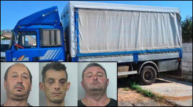 Siracusa, furto di bestiame: colti tre ladri in flagranza di reato, arrestati dalla Polizia di Stato