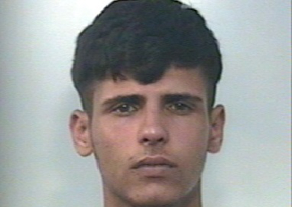 Avola, rapina un negozio in pieno giorno: riconosciuto dai Carabinieri, viene rintracciato ed arrestato