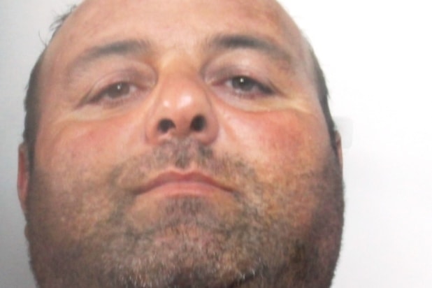 Augusta, 41enne arrestato per detenzione ai fini di spaccio di stupefacenti: ritrovati 100 grammi di hashish nella sua auto