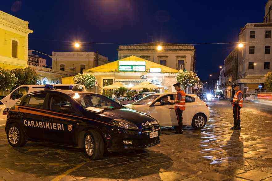 Controlli dei Carabinieri a Siracusa: sei persone denunciate per reati vari
