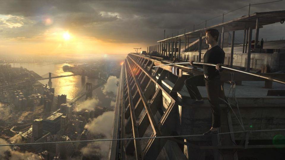 “The Walk”: Robert Zemeckis porta sullo schermo l’impresa di Philippe Petit, il funambolo che passeggiò tra le Torri Gemelle