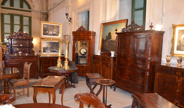 Siracusa: torna domani “Ortigia Antiquaria” all’Antico mercato