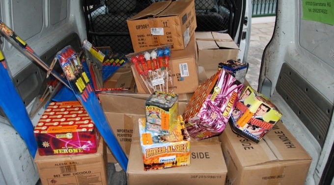 Sicilia, Ragusa: sequestrati 200kg di articoli pirotecnici artigianali dall’elevata potenzialità