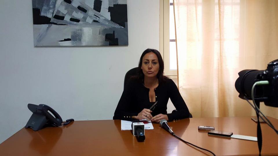 Siracusa. Querelle pensilina tribuna “Siringo”. Il Direttore Generale Simona Marletta punta i piedi e chiede chiarezza nel rispetto della società e dei tifosi