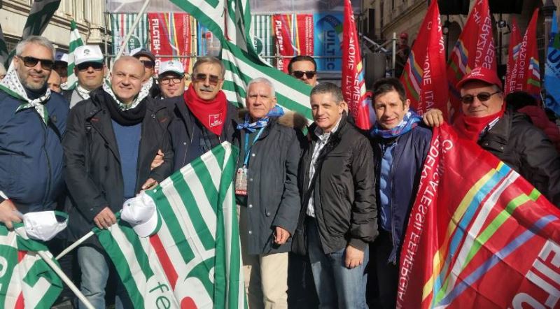 Siracusa a Roma per dire no alla cessione della Versalis