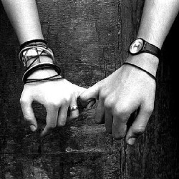 Scappa di casa per andare dal fidanzato, 14enne milanese ritrovata ad Avola dalla Polizia