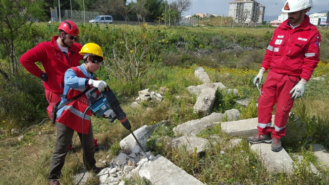 Floridia. Svolta l’Esercitazione di Ricerca e Soccorso nelle Macerie a cura di Nuova Acropoli