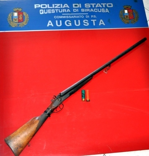 Augusta, un fucile da caccia recuperato dalla Polizia in contrada Serpaolo. Era stato rubato nel 2014