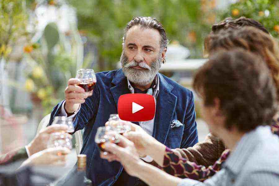 Sicilia, L’attore Andy Garcia è “Don Salvatore” nello spot dell’Amaro Averna