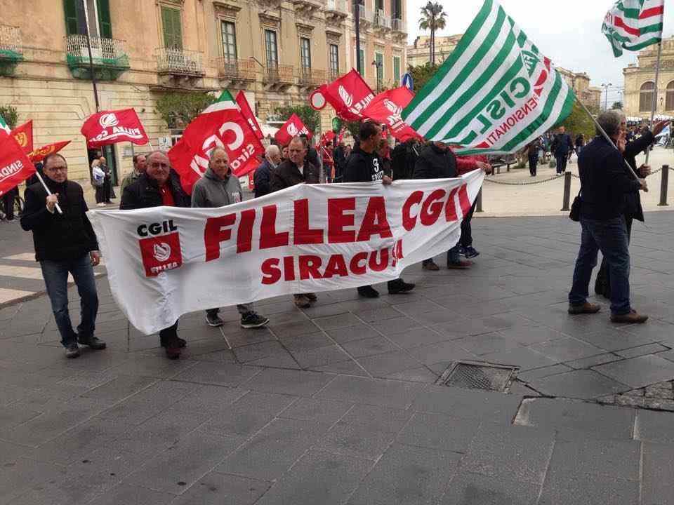 Siracusa, mobilitazione sindacale di Cgil, Cisl e Uil per modificare la legge Fornero: “il sistema previdenziale, una condanna a morte”