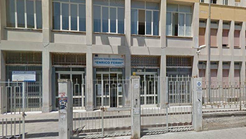 Siracusa, crollo del soffitto dell’Istituto “Fermi”, l’On. Vinciullo tra edilizia scolastica e sicurezza