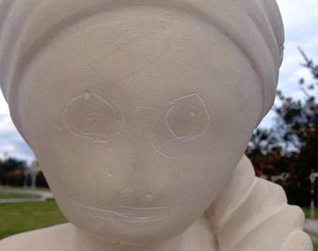 Siracusa. Vandalizzata la scultura sita all’interno del “Giardino di Freud”