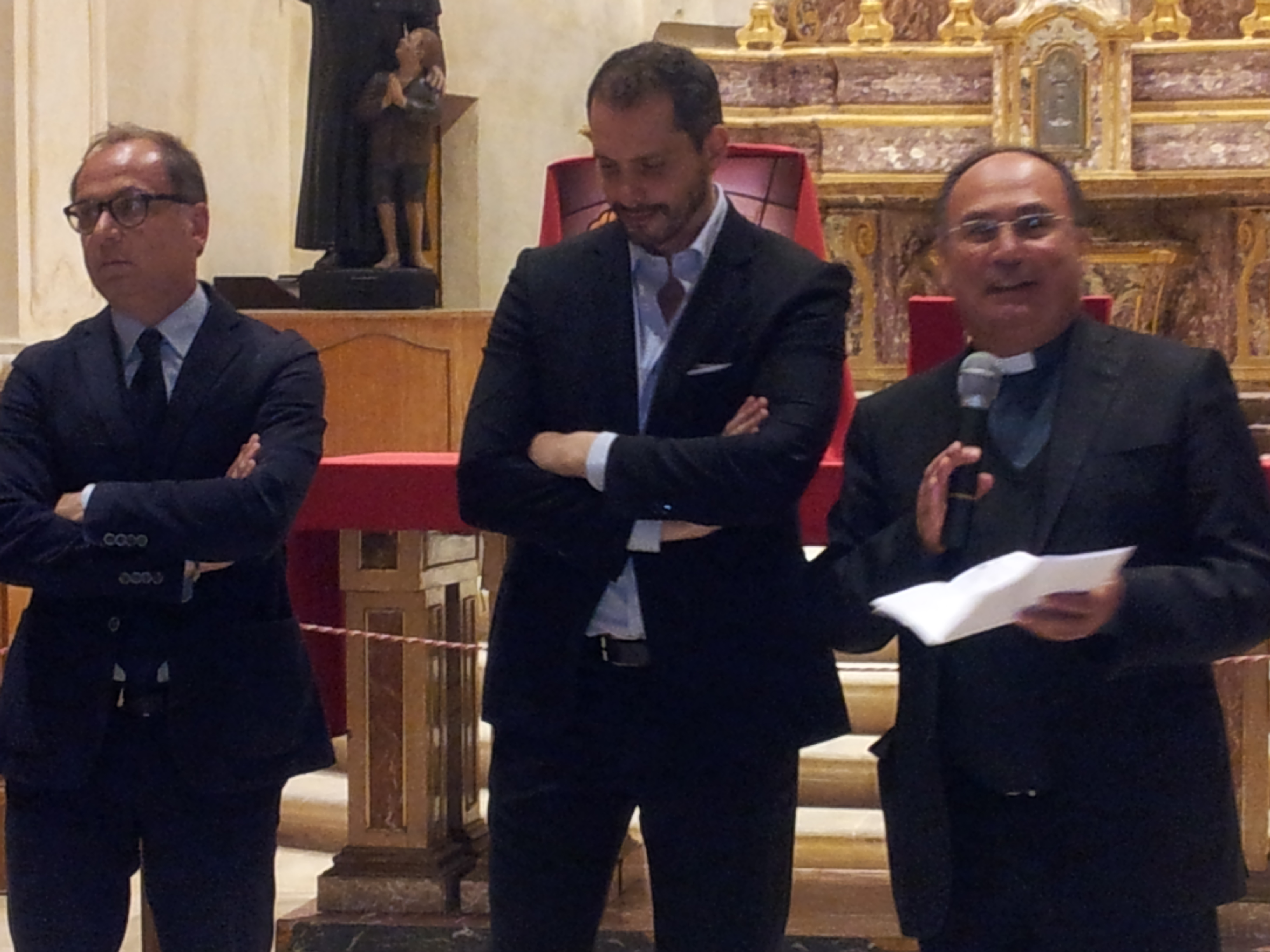 Noto: inaugurata la mostra “Dipingere la luce” di Francesco Mori