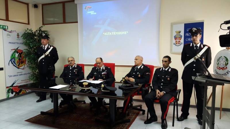 Siracusa, sorpresi a rubare cavi elettrici in aperta campagna:tre arresti