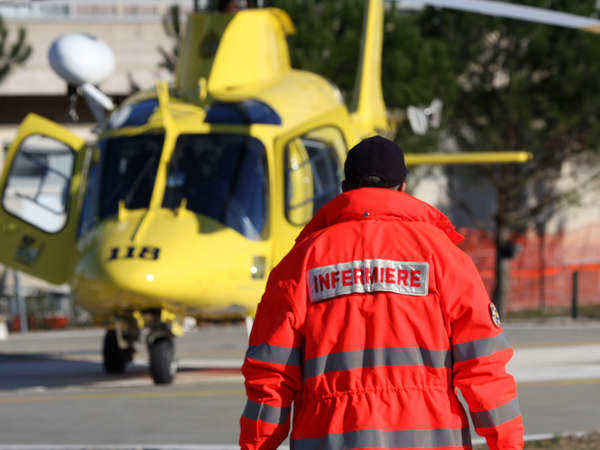 Siracusa. Incidente sul lavoro, operaio cade dalla scala: trasferito in elisoccorso