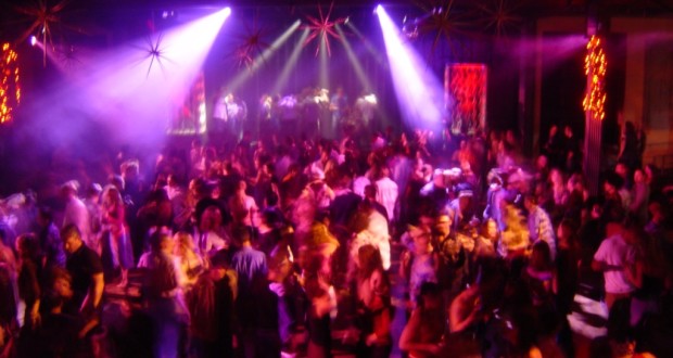 Rosolini, festa abusiva in Cava Croce Santa: denunciate 5 persone