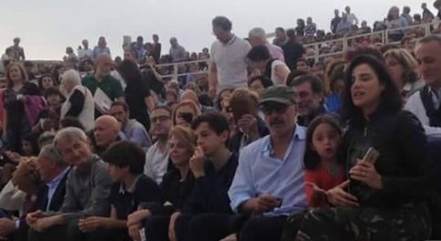 zingaretti al teatro greco