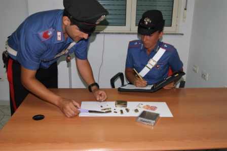 Siracusa, hashish occultata in casa. I Carabinieri di Cassibile arrestano un 40enne