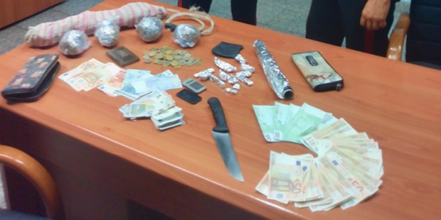 Floridia. Sorpresi con 340 grammi di droga in casa: arrestati