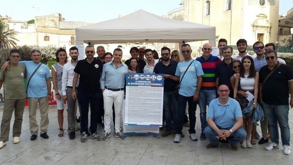 “C’è chi dice no”, a Siracusa gazebo informativo di Progetto Comune sul NO al referendum