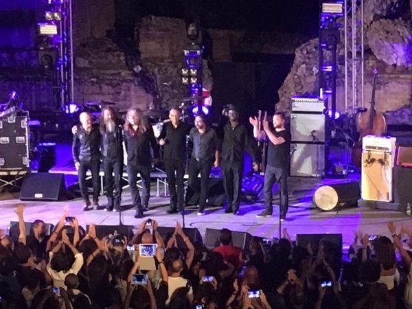Robert Plant al Teatro antico di Taormina: una lezione di storia del rock, e di classe