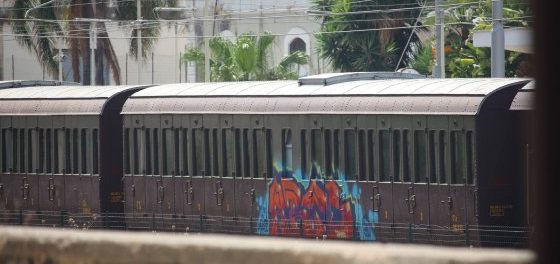 treno barocco vandalizzato - siracusatimes