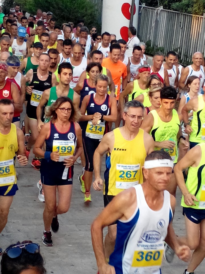 Clima festoso e partecipativo per la III edizione di “Corri Cassibile – Fontanebianche” e “Notte bianca”