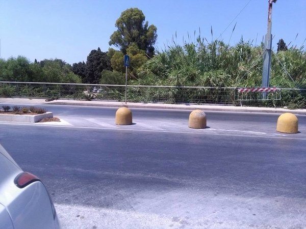 Siracusa. Inversioni pericolose in viale Paolo Orsi, una barriera per contrastare gli incivili in auto
