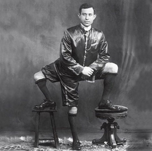 Rosolini. Frank Lentini, l’uomo con una gamba in più. A 50 anni dalla morte, festa nella sua città