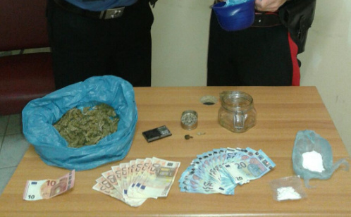 Priolo Gargallo, droga preparata in dosi e quasi mille euro in casa. Arrestato un giovane spacciatore dai Carabinieri