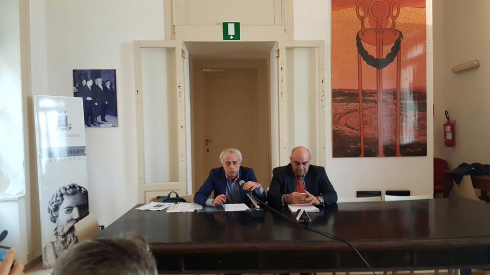 Siracusa. Vicenda Stes e veleni al Vermexio, conferenza stampa di Garozzo e Coppa