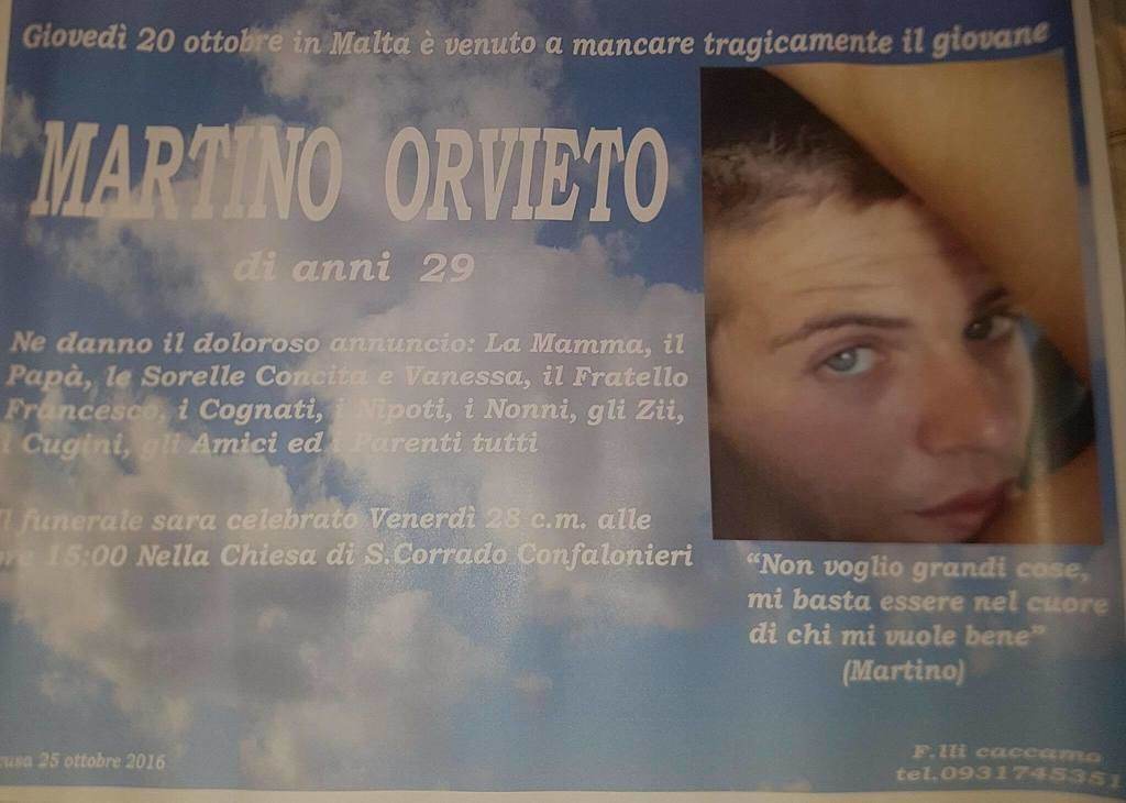 A Siracusa i funerali di Martino Orvieto, il giovane operaio edile morto a Malta